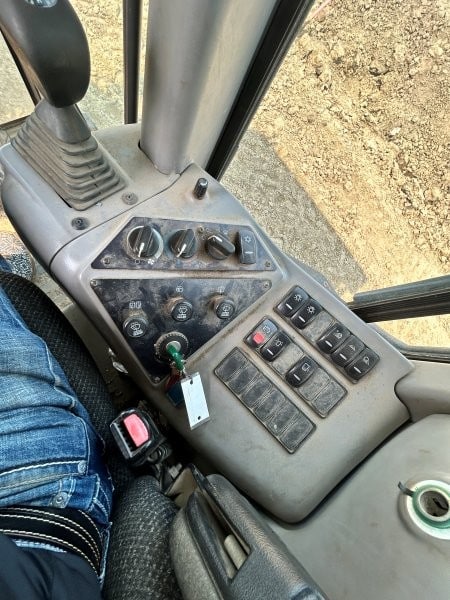  2008 VOLVO G960 at Conquest Equipment Saskatchewan