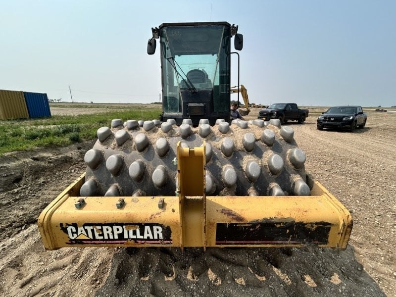  2007 CAT CP563E at Conquest Equipment Saskatchewan
