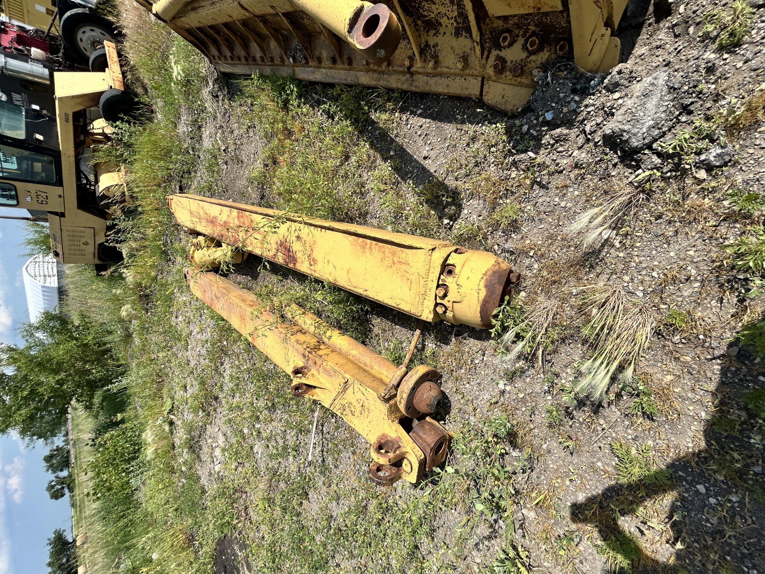  1972 CAT D8H at Conquest Equipment Manitoba