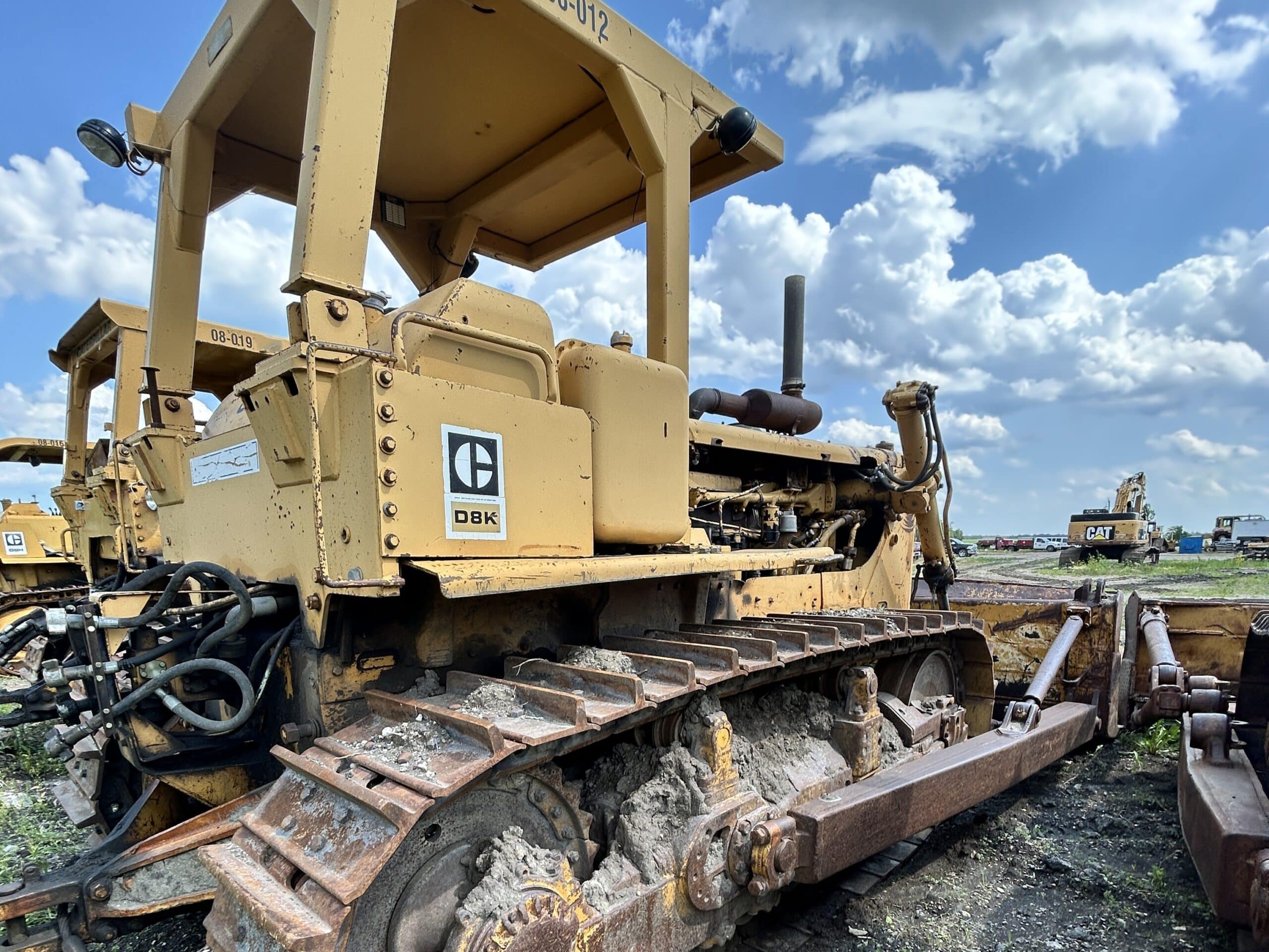  1978 CAT D8K at Conquest Equipment Manitoba