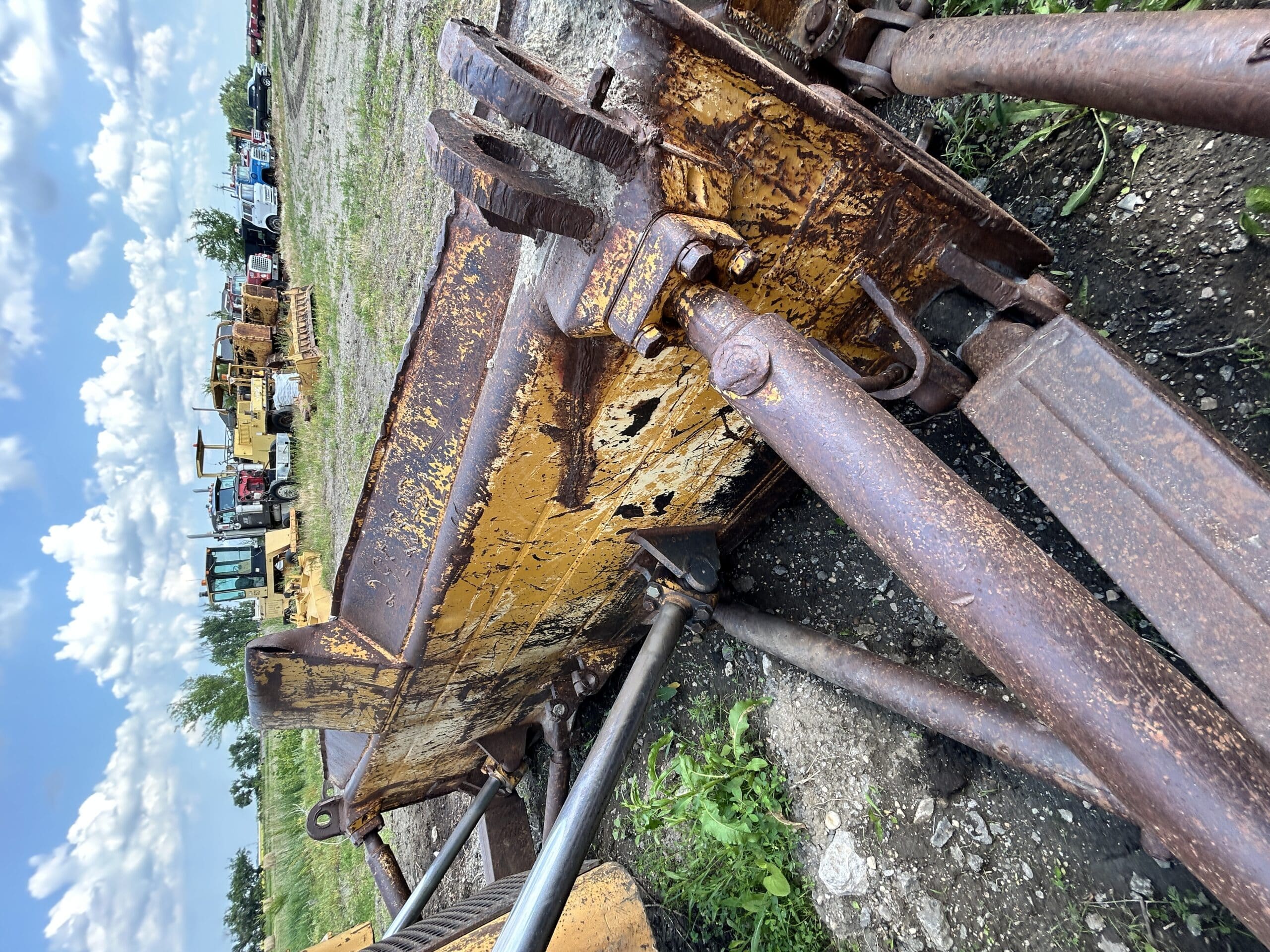  1978 CAT D8K at Conquest Equipment Manitoba