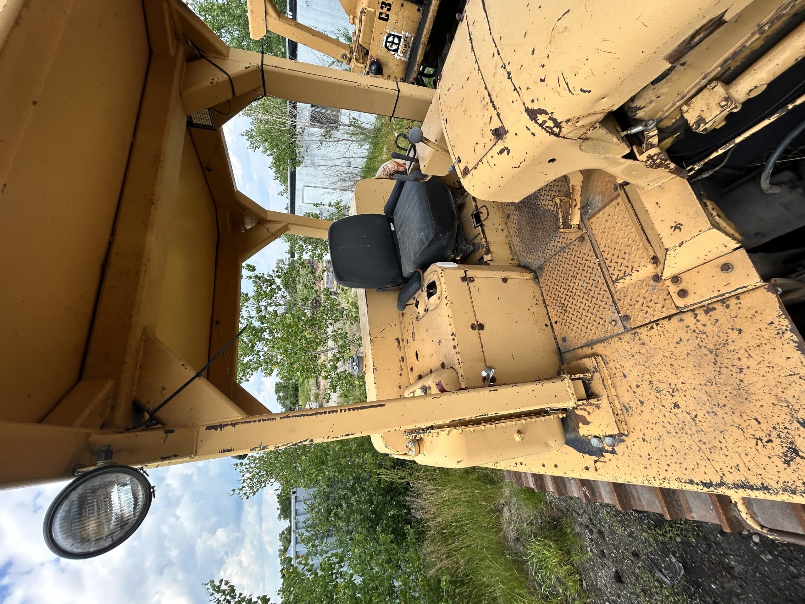  1978 CAT D8K at Conquest Equipment Manitoba