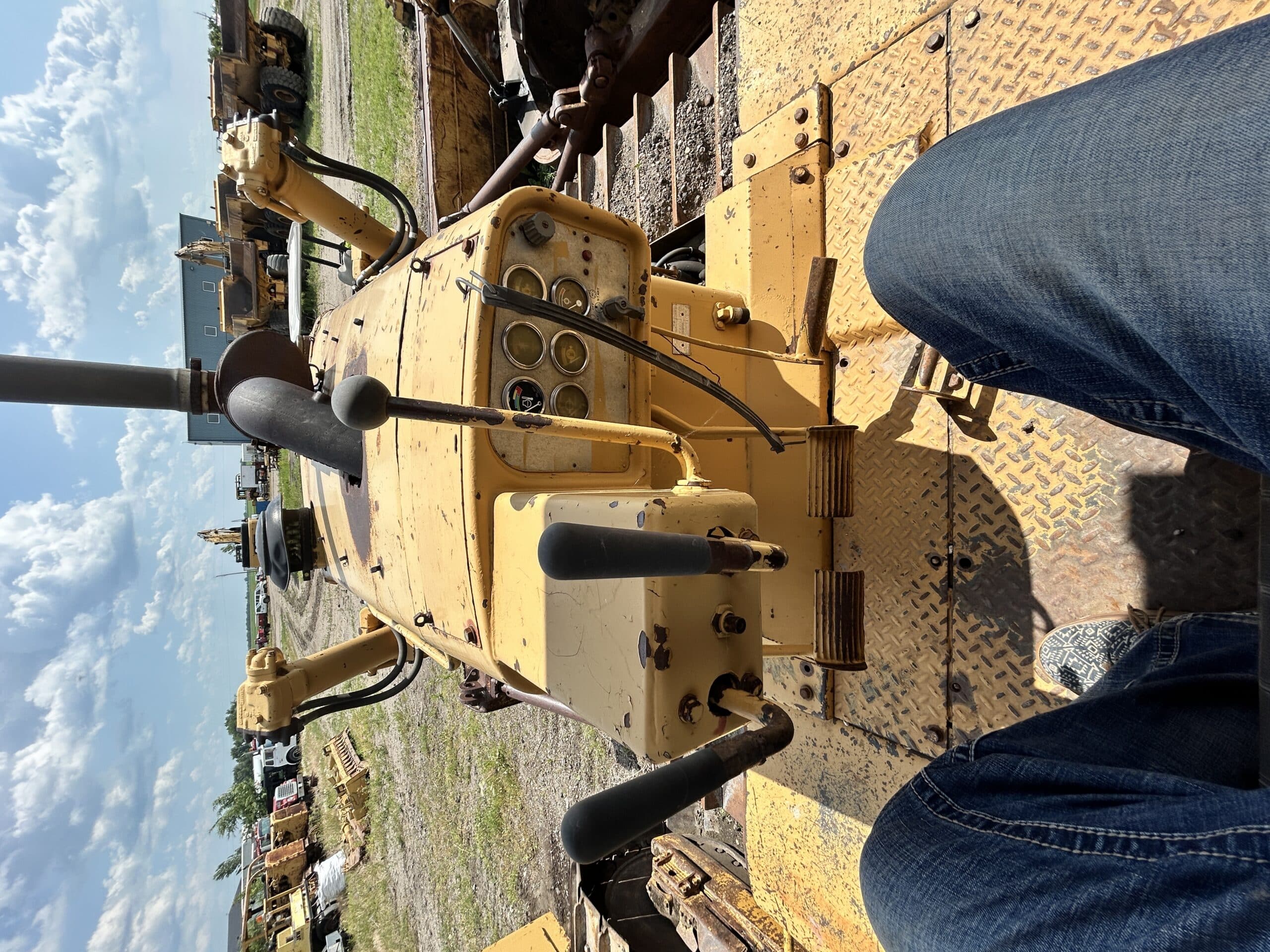  1978 CAT D8K at Conquest Equipment Manitoba