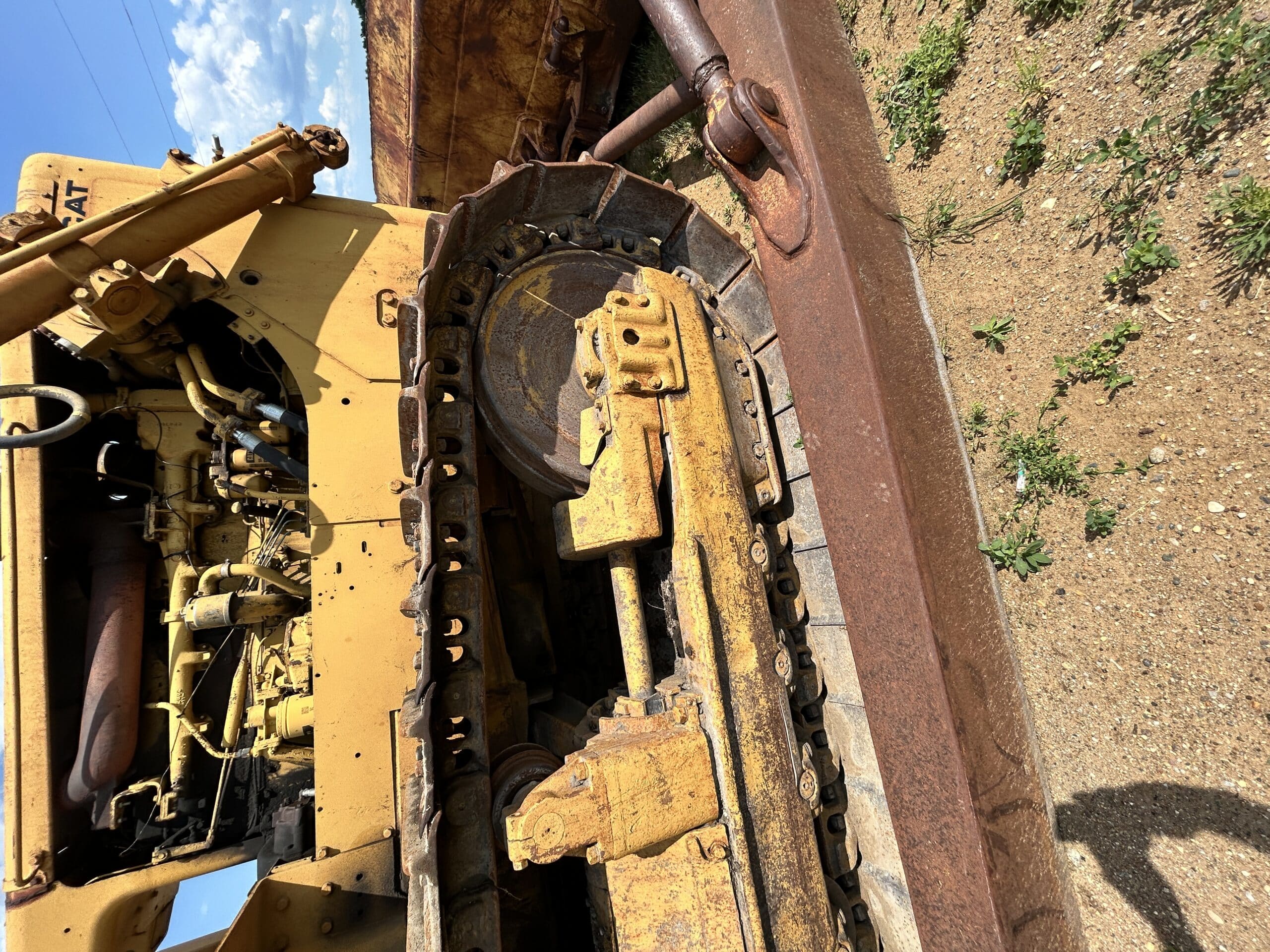   CAT D8H at Conquest Equipment Manitoba