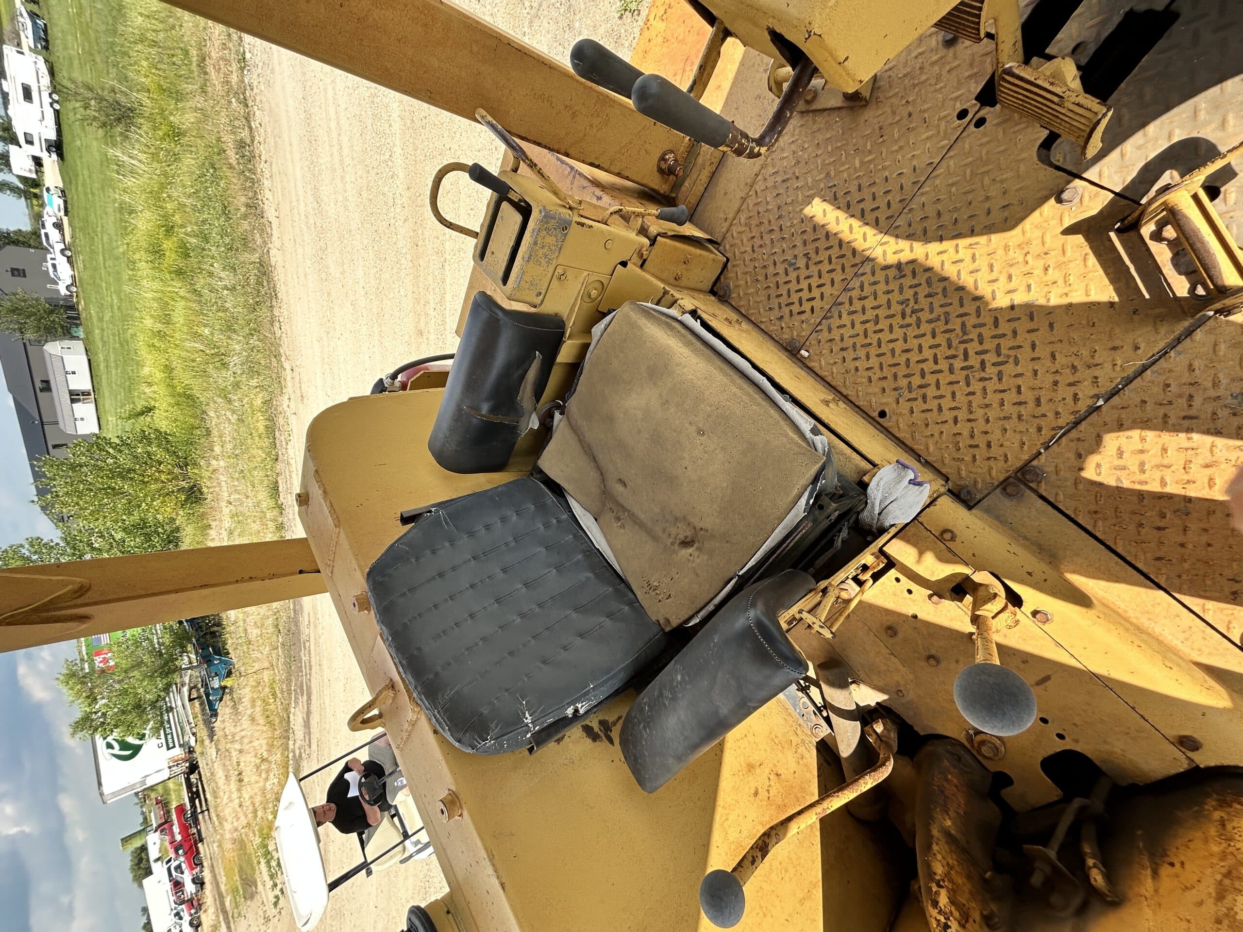   CAT D8H at Conquest Equipment Manitoba