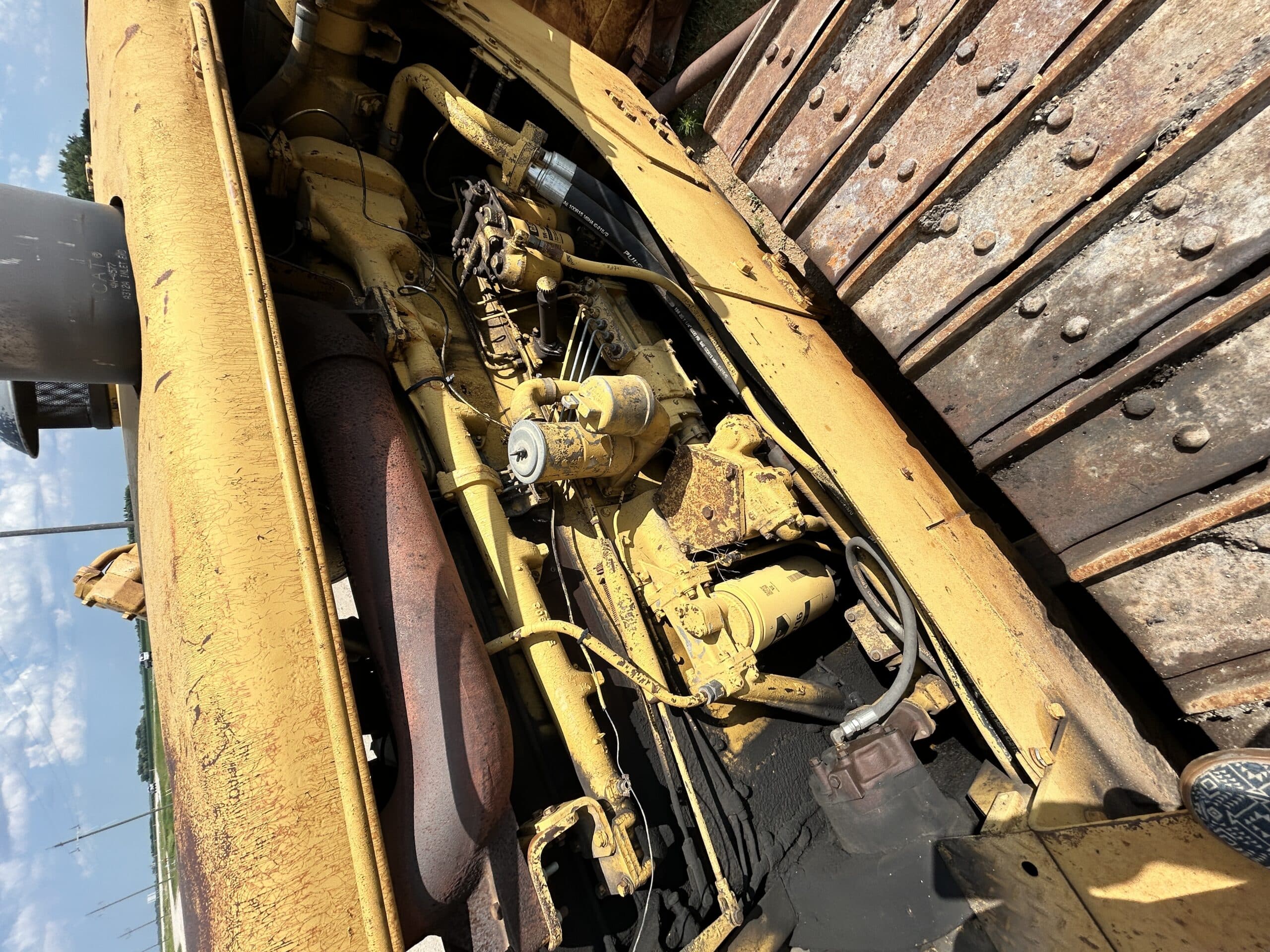   CAT D8H at Conquest Equipment Manitoba