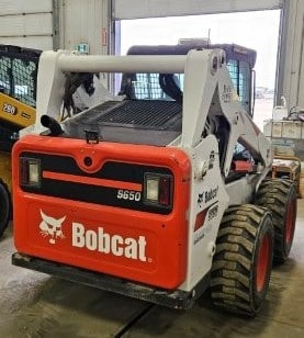  1998 Champion 740A at Conquest Equipment Saskatchewan