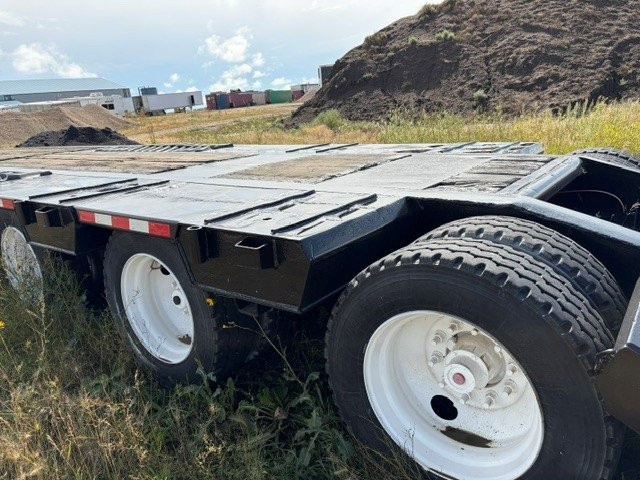  2007 BWS Manufacturing  at Conquest Equipment Saskatchewan