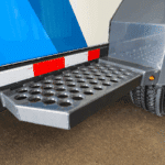 water-trailer-saftey-step