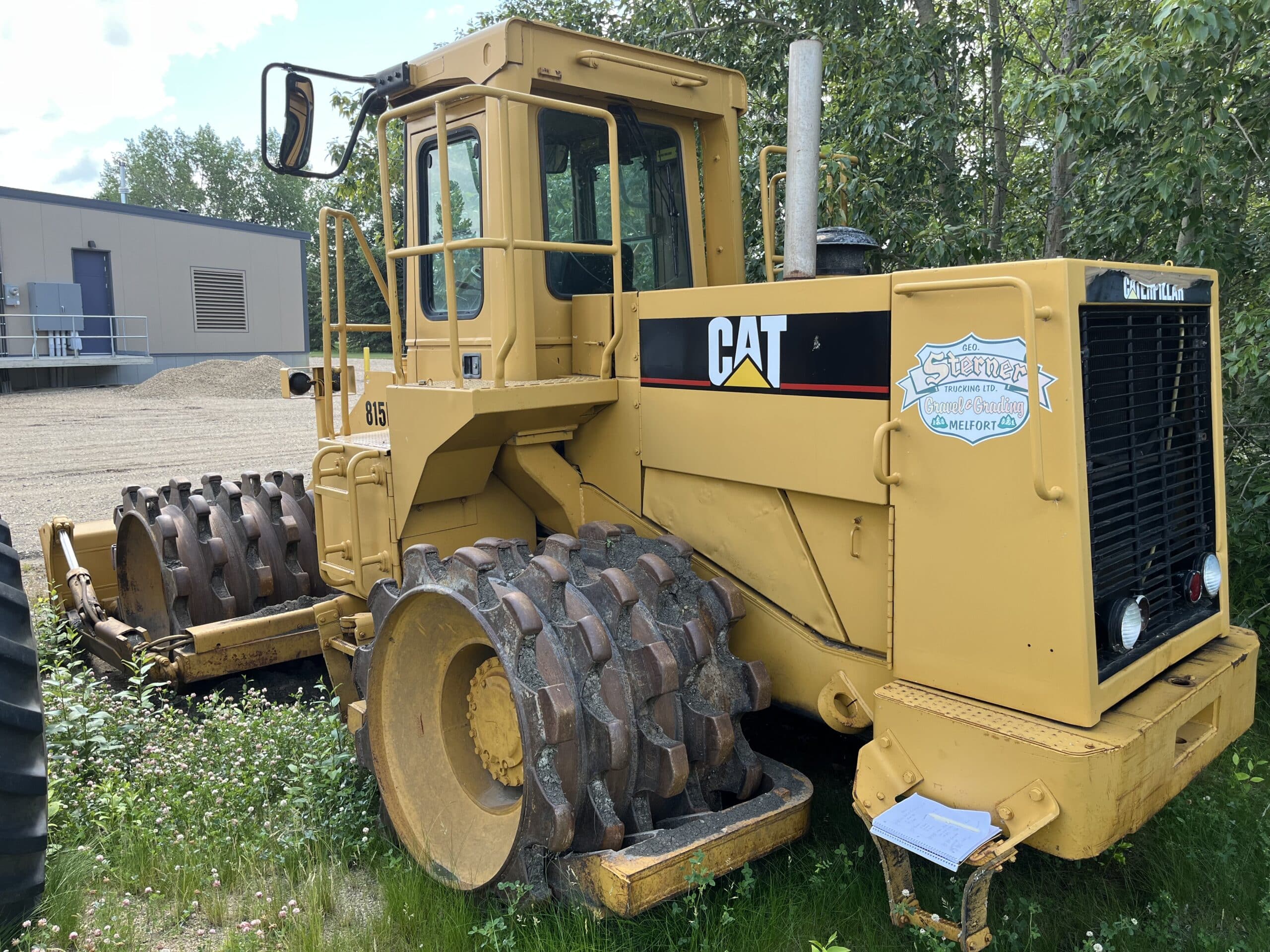  1993 CAT 815B at Conquest Equipment Saskatchewan