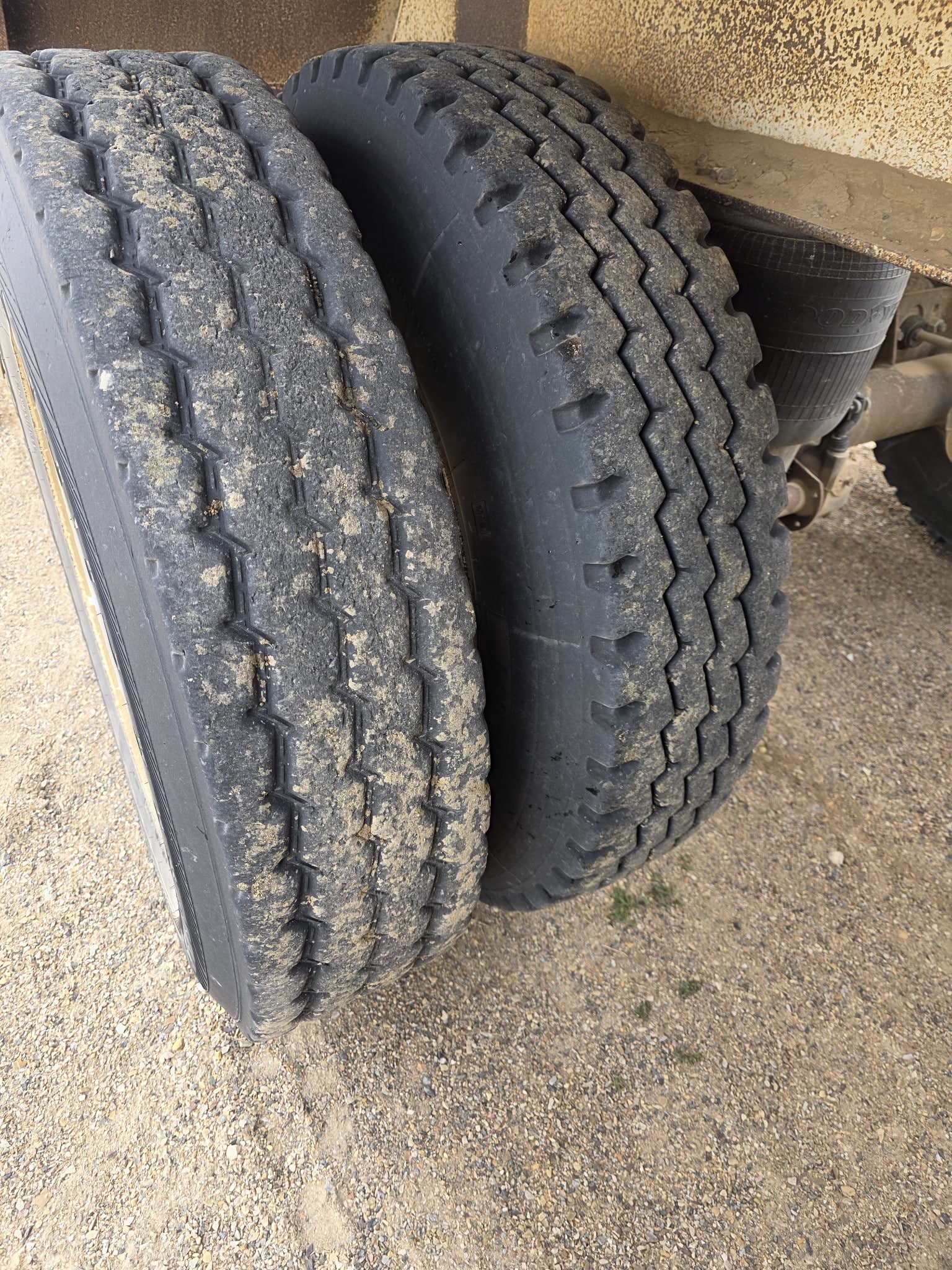  2021 Decap CUL Belly Dump at Conquest Equipment Saskatchewan