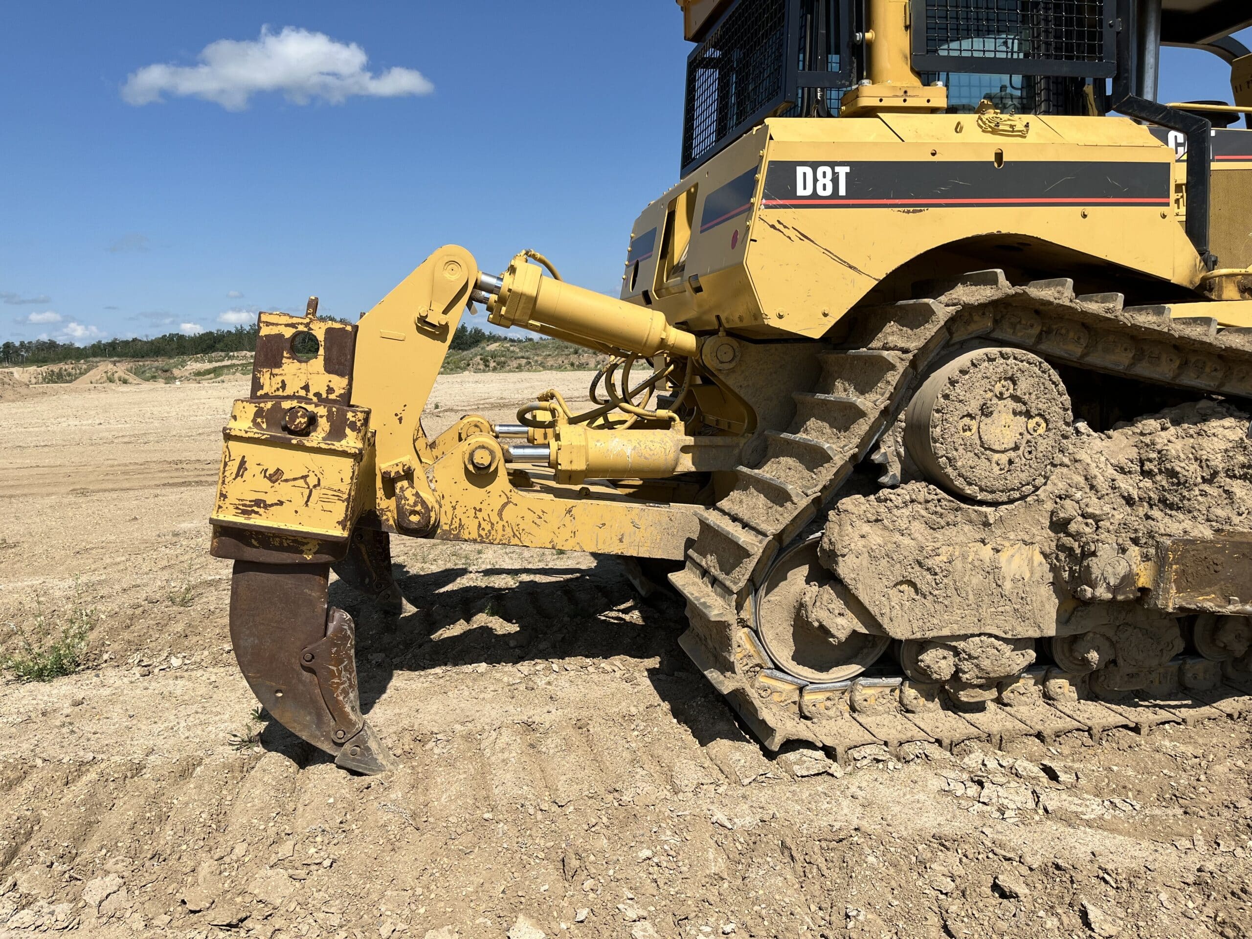  2006 CAT D8T at Conquest Equipment Saskatchewan
