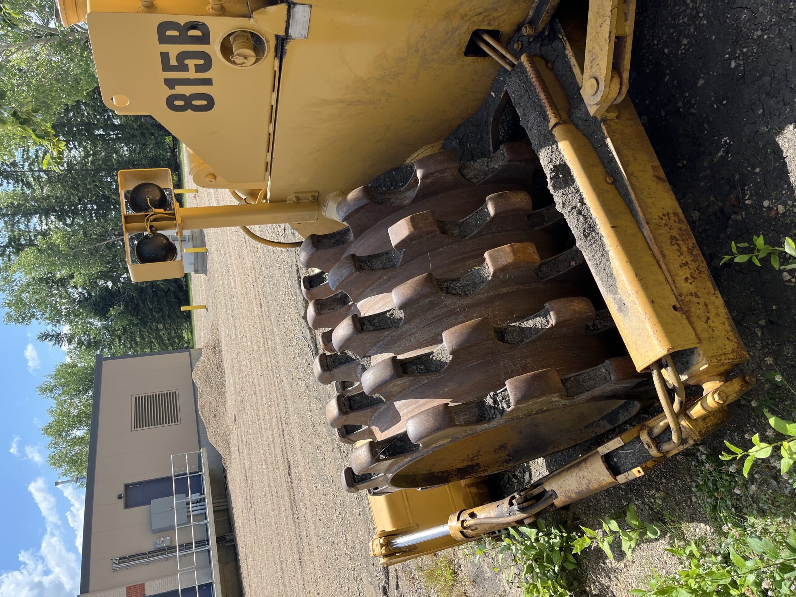  1993 CAT 815B at Conquest Equipment Saskatchewan