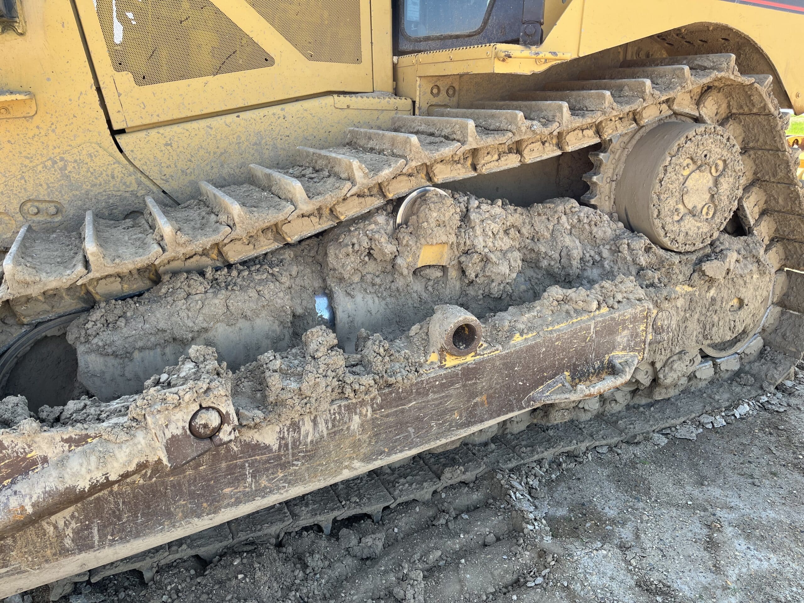  2006 CAT D8T at Conquest Equipment Saskatchewan