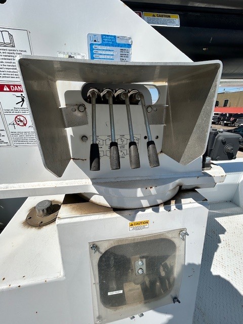  2019 Freightliner M2106 S/A Bucket Truck at Conquest Equipment Saskatchewan