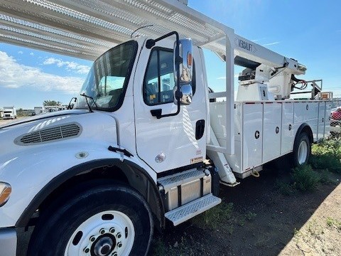  2019 Freightliner M2106 S/A Bucket Truck at Conquest Equipment Saskatchewan