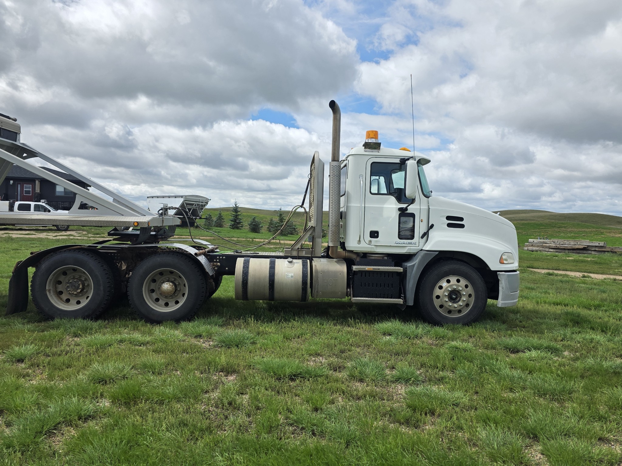  2014 Mack Day Cab at Conquest Equipment Saskatchewan