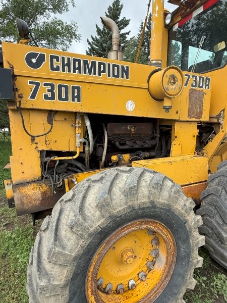  1984 Champion 730A at Conquest Equipment Manitoba