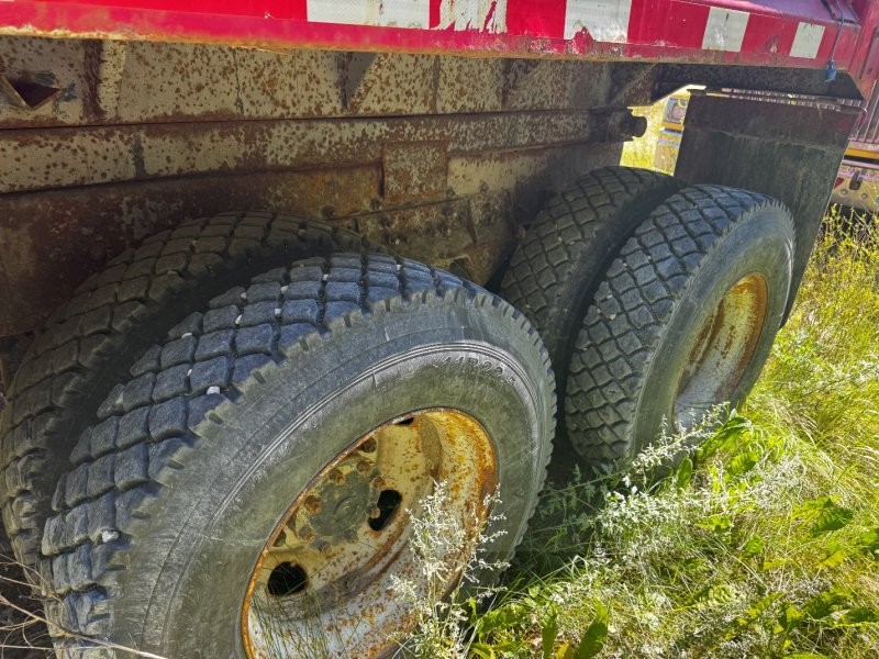  2001 Sterling Snow Plow Dump Truck at Conquest Equipment Manitoba