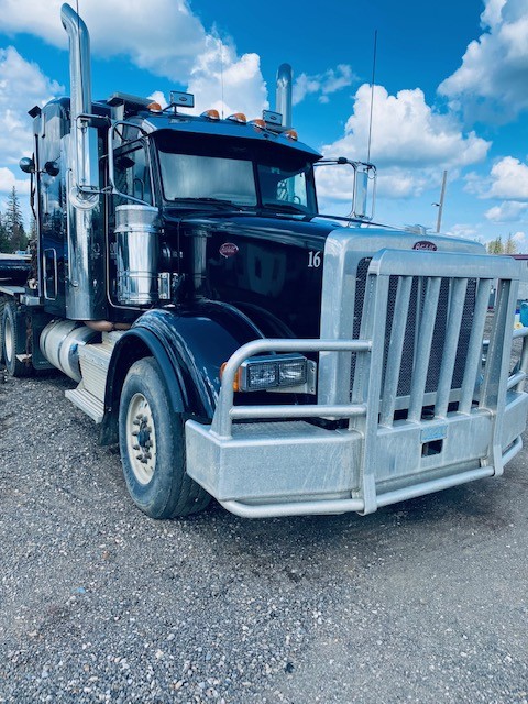  2013 Peterbilt 367 at Conquest Equipment Alberta
