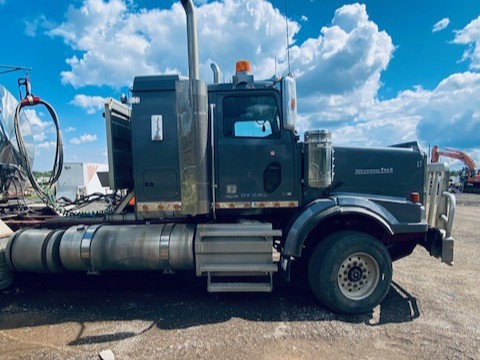  2012 Western Star 4900 at Conquest Equipment Alberta