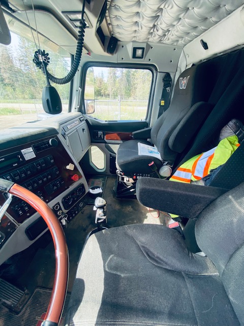  2012 Western Star 4900 at Conquest Equipment Alberta