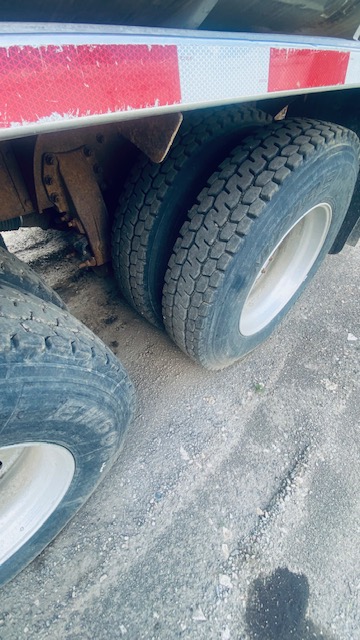  2005 Peterbilt 378 at Conquest Equipment Alberta