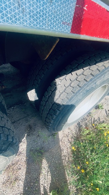  2005 Peterbilt 378 at Conquest Equipment Alberta