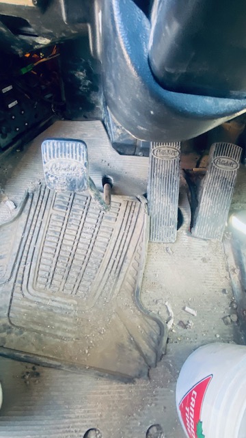  2005 Peterbilt 378 at Conquest Equipment Alberta