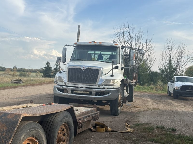  2011 International 4400 Tilt Deck at Conquest Equipment Saskatchewan