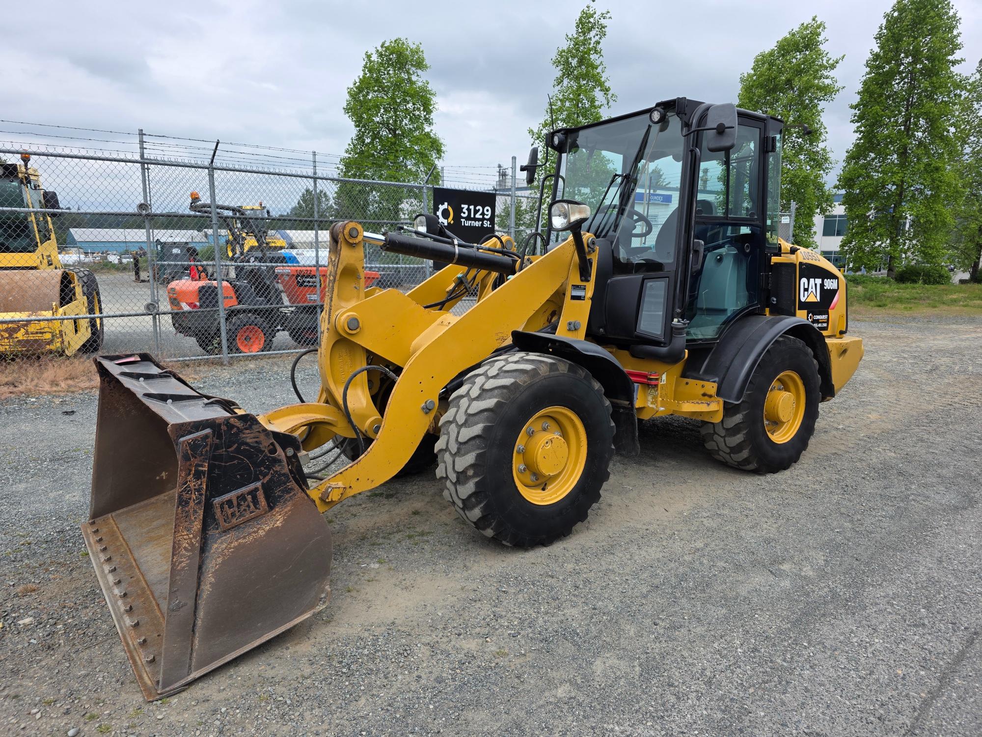  2017 CAT 906M at Conquest Equipment Abbotsford, BC