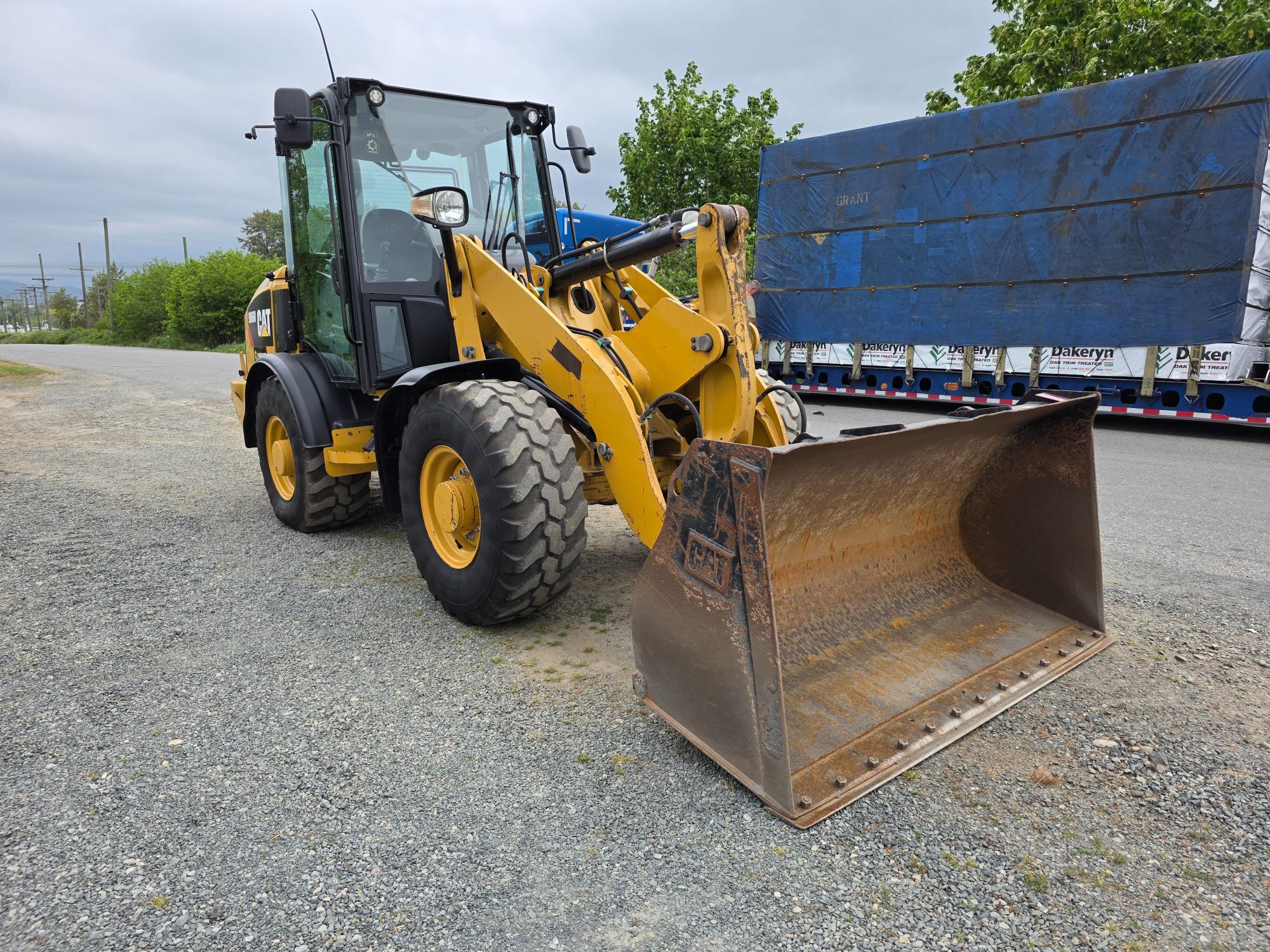  2017 CAT 906M at Conquest Equipment Abbotsford, BC