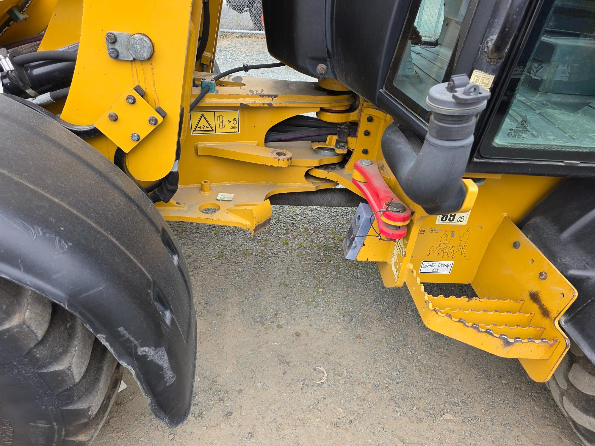  2017 CAT 906M at Conquest Equipment Abbotsford, BC