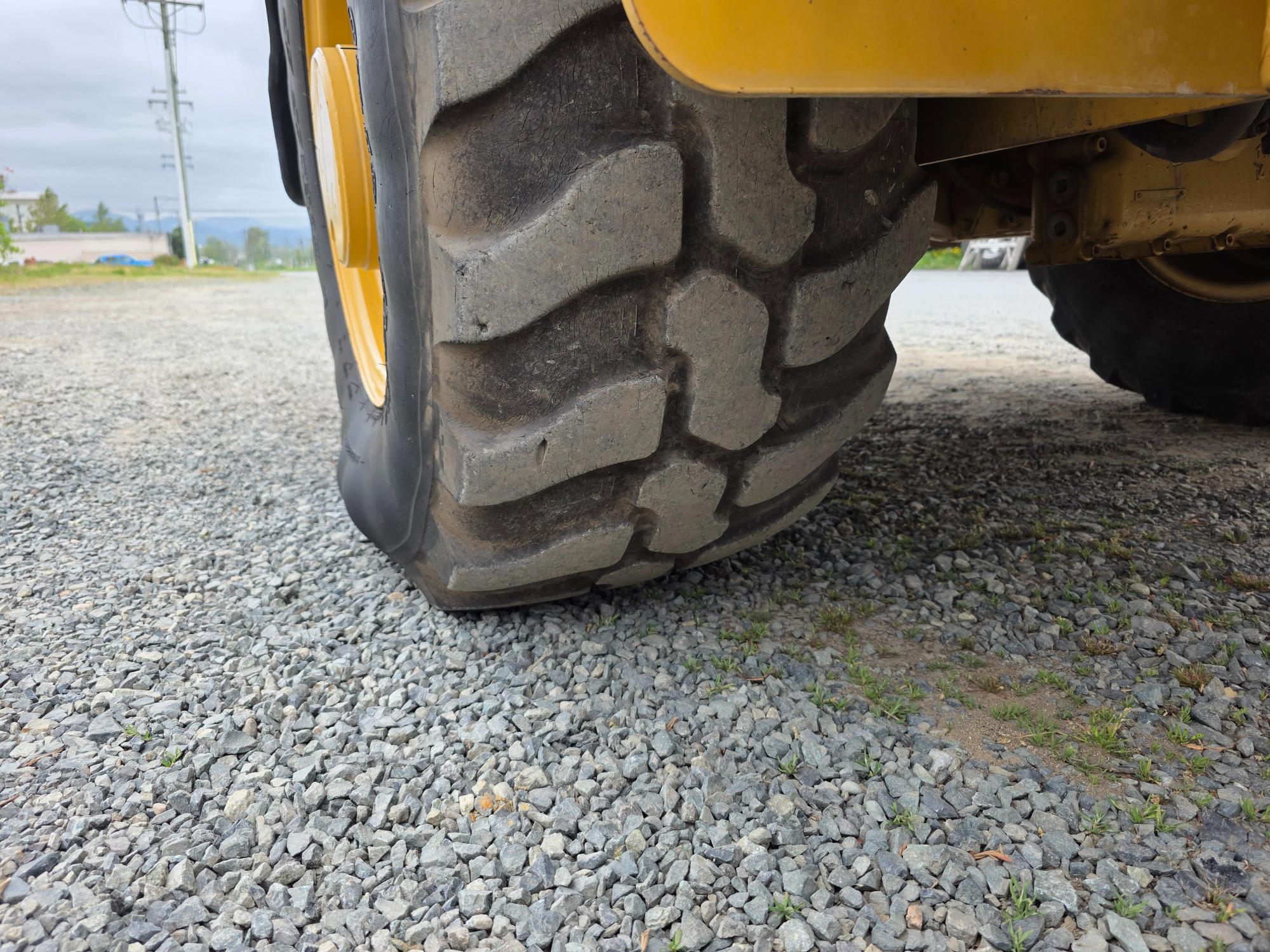  2017 CAT 906M at Conquest Equipment Abbotsford, BC