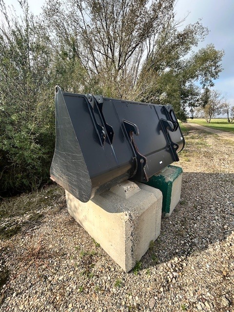  2013 Dieci AgriTech 35.7VS at Conquest Equipment Saskatchewan
