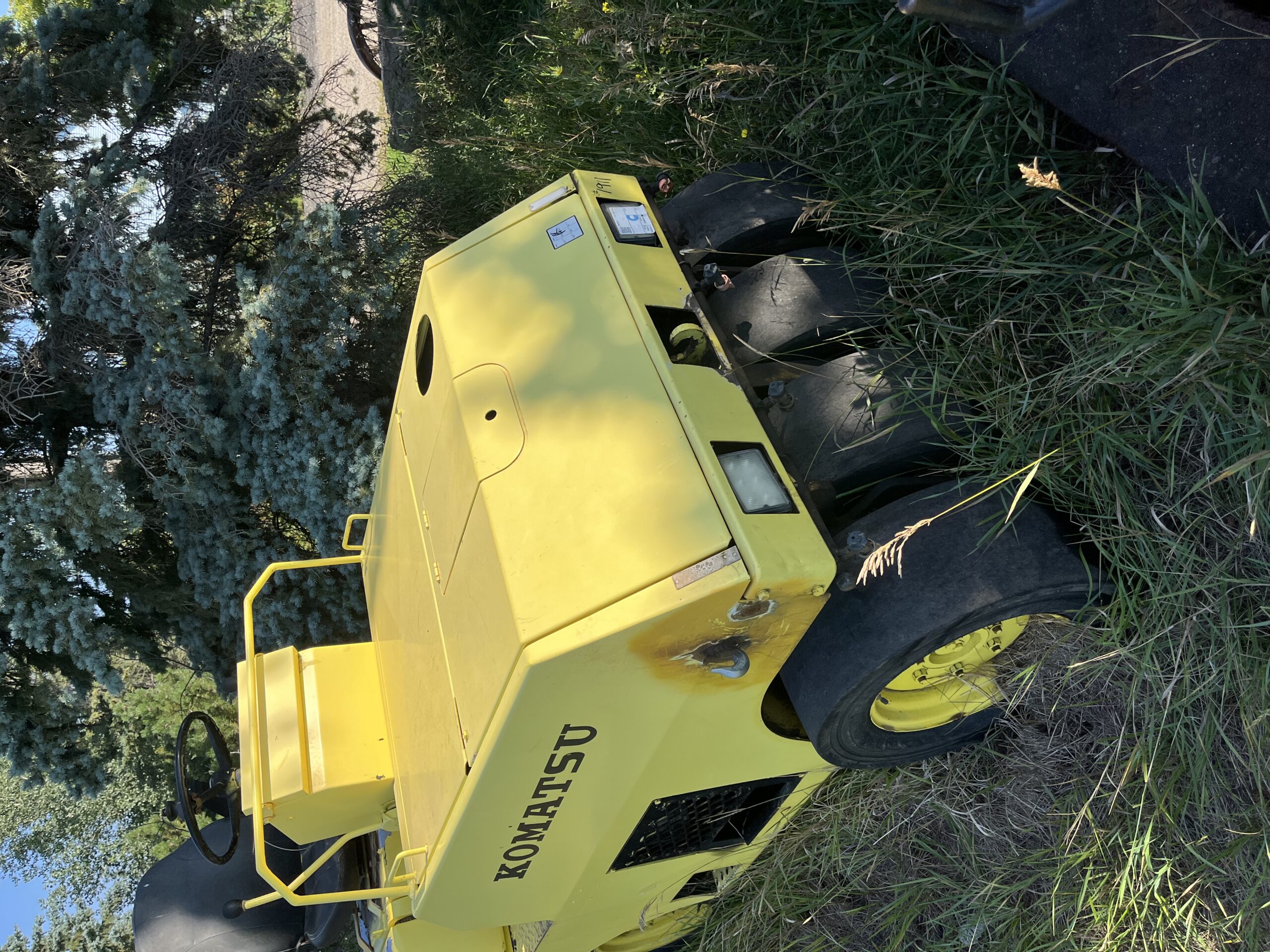   KOMATSU JW30 at Conquest Equipment Saskatchewan