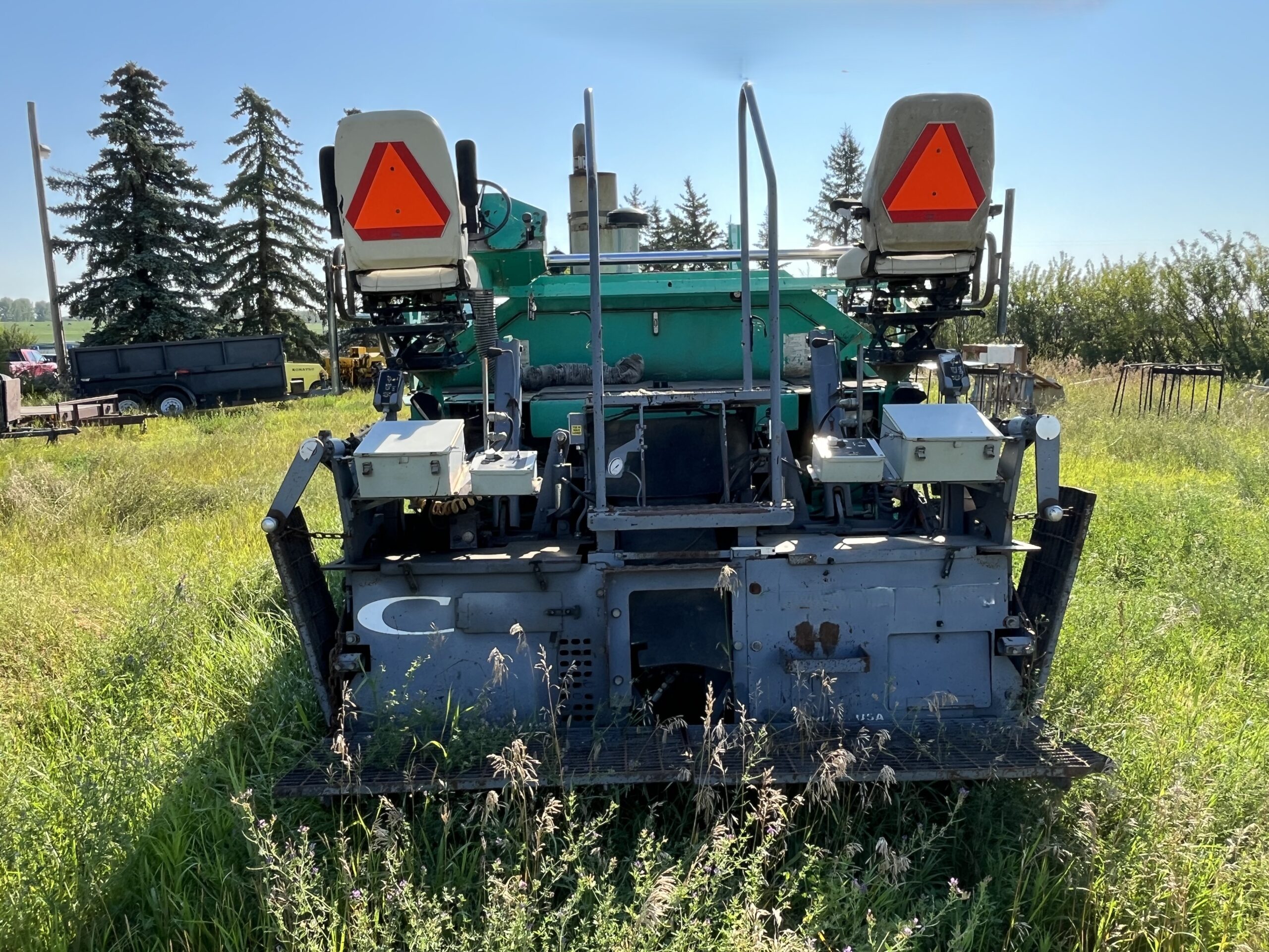  2005 Vogele America 880RTB EZIV-0815 at Conquest Equipment Saskatchewan