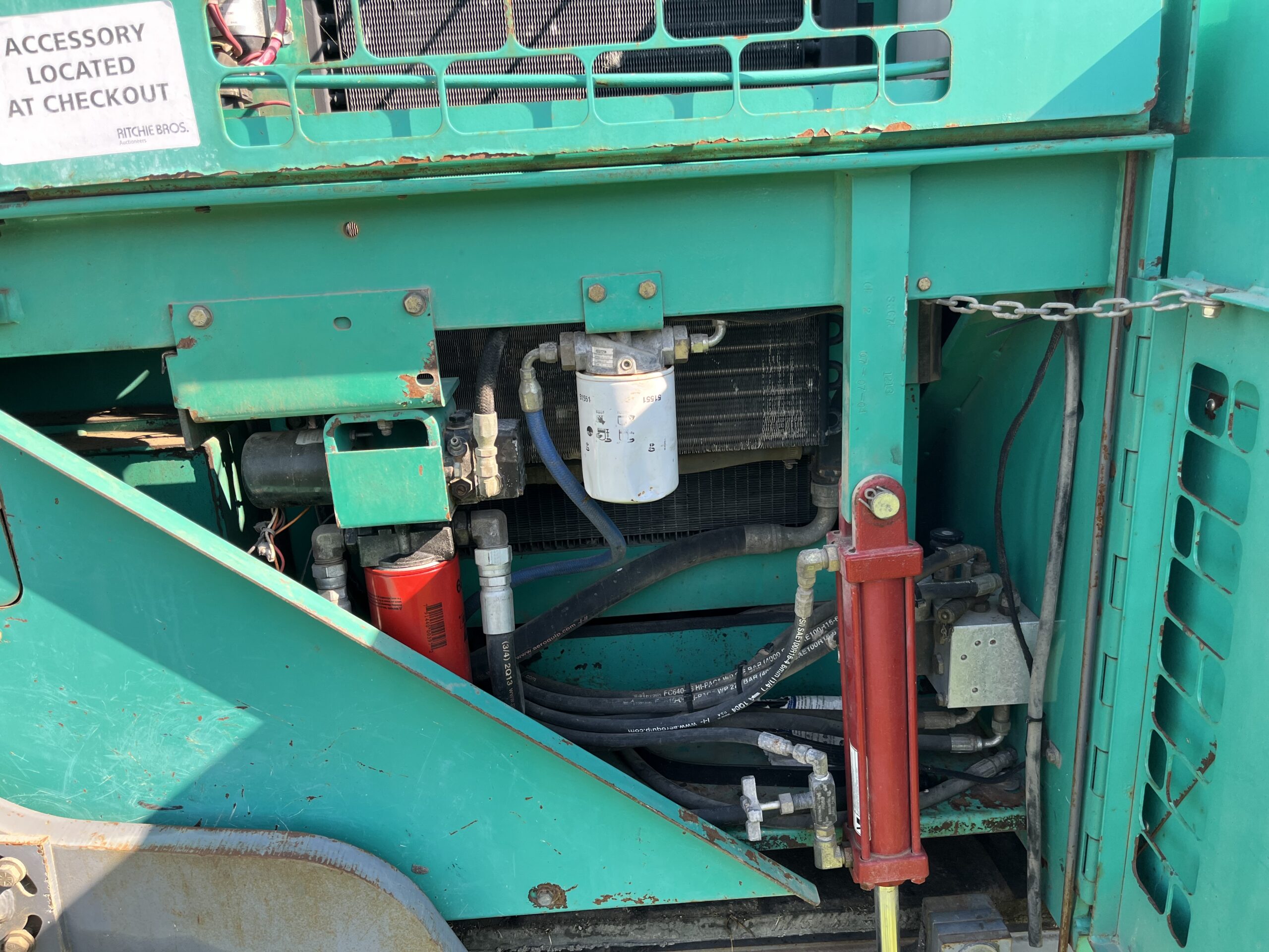  2005 Vogele America 880RTB EZIV-0815 at Conquest Equipment Saskatchewan