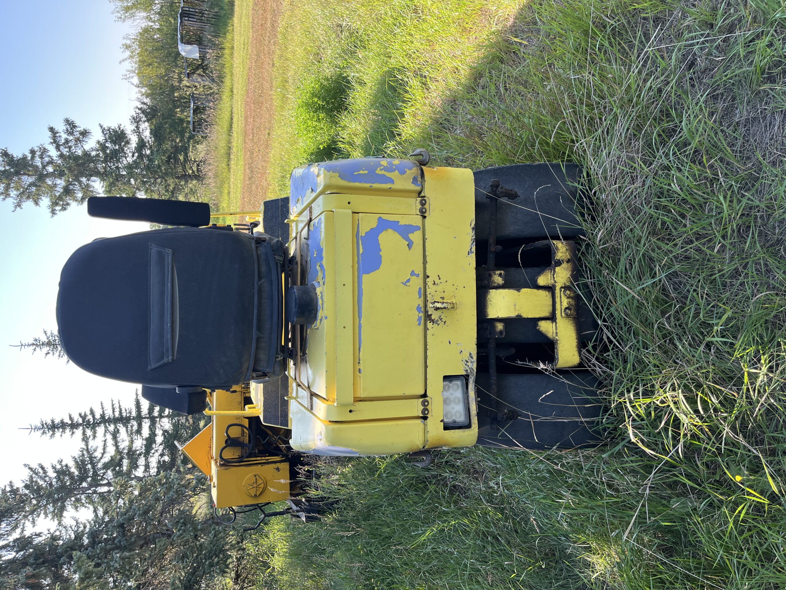  KOMATSU JW30 at Conquest Equipment Saskatchewan