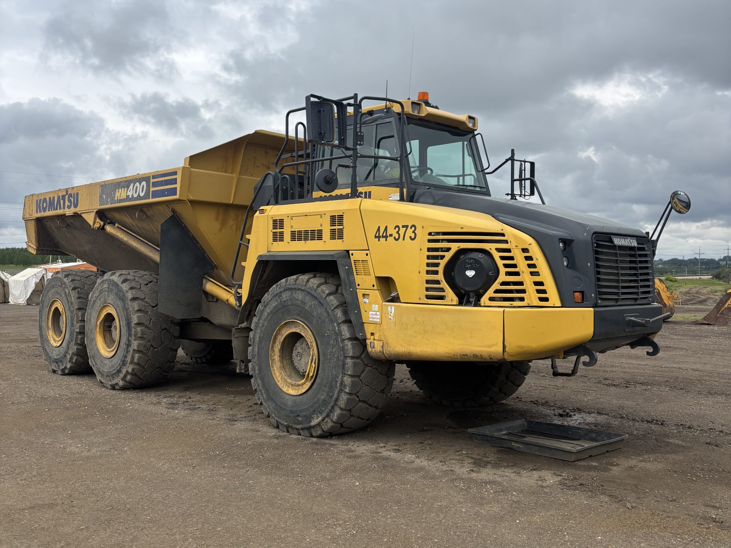  2021 KOMATSU HM400-5 at Conquest Equipment Alberta