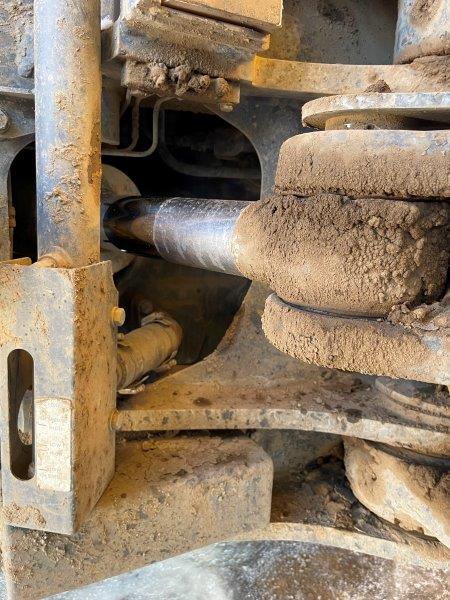  2021 KOMATSU HM400-5 at Conquest Equipment Alberta