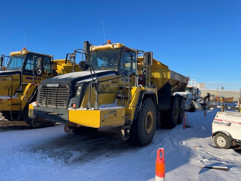  2021 KOMATSU HM400-5 at Conquest Equipment Alberta