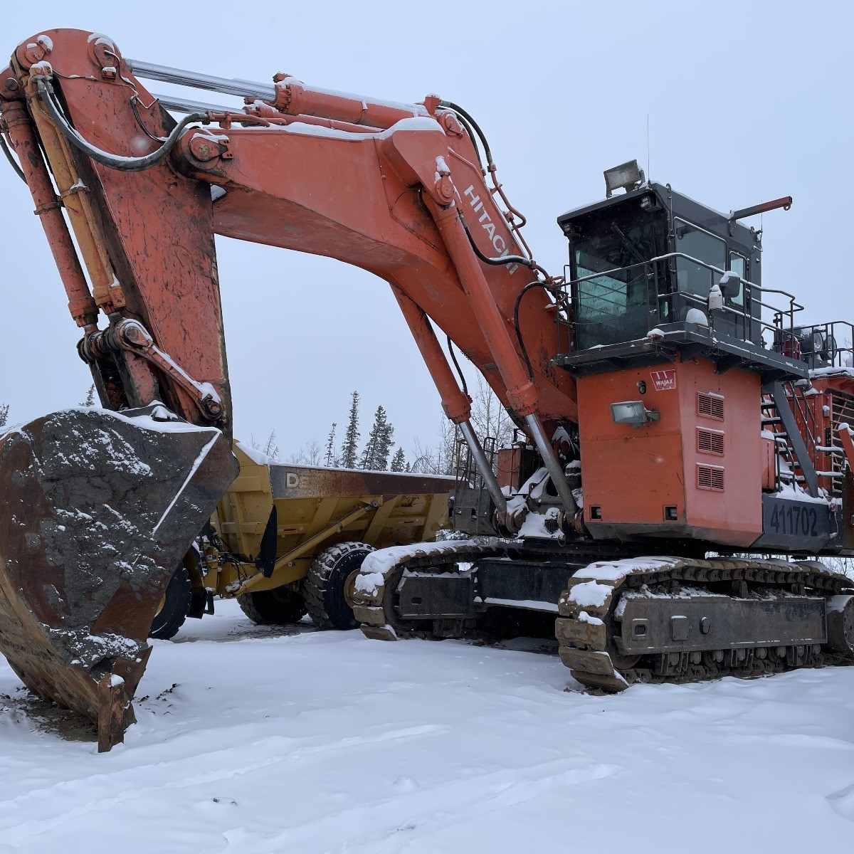  2011 HITACHI EX1900-6 at Conquest Equipment Alberta