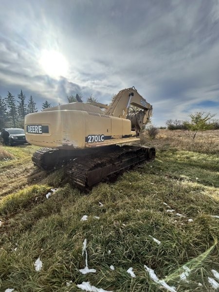 1998 DEERE 270LC at Conquest Equipment Saskatchewan