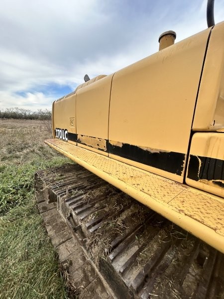  1998 DEERE 270LC at Conquest Equipment Saskatchewan
