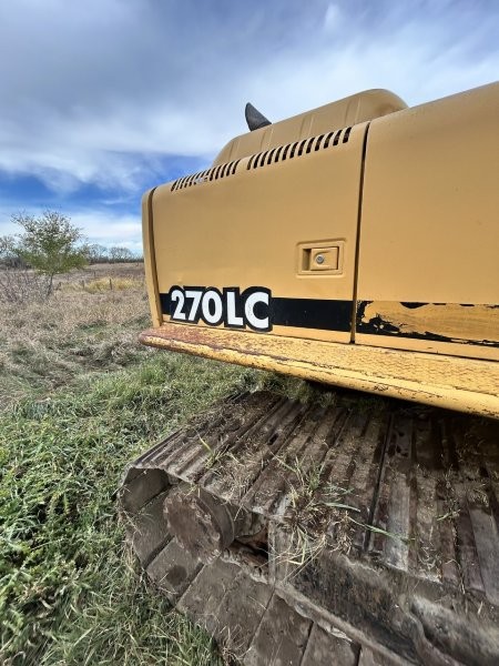  1998 DEERE 270LC at Conquest Equipment Saskatchewan