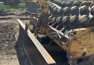  1998 CAT CP563C at Conquest Equipment North Dakota