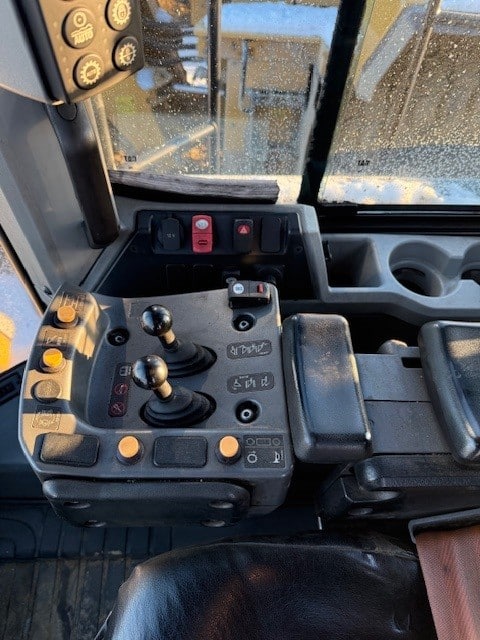  2021 CAT 980M at Conquest Equipment Alberta