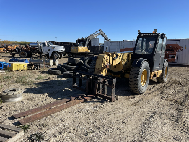  2001 CAT TH83 at Conquest Equipment Alberta