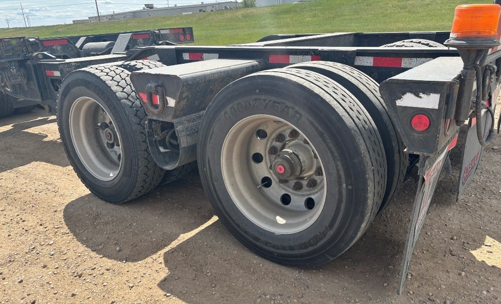  2003 Aspen Hydraulic Gooseneck HG75-16 at Conquest Equipment Alberta
